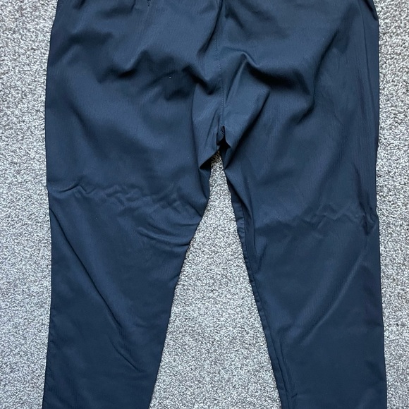 Mens Under Armour Pants - Picture 2 of 4